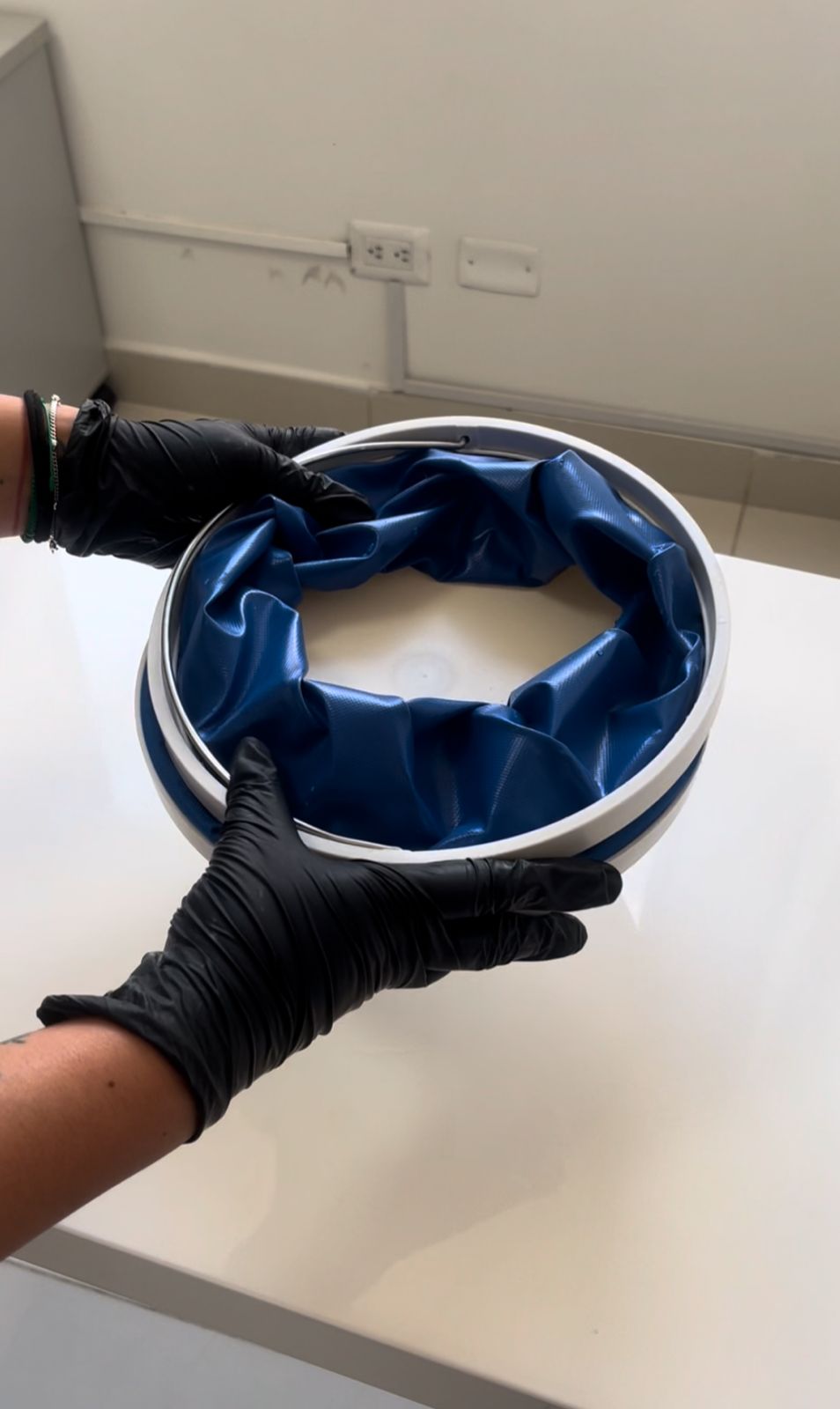 Vista 7 de Cubo Balde Multifuncional Plegable